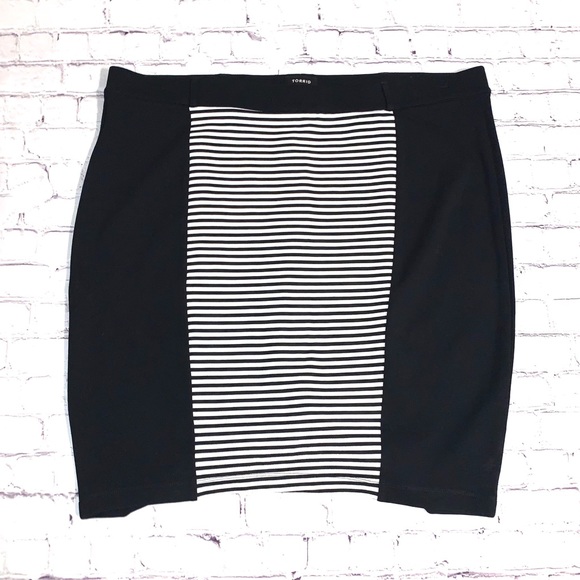 torrid Dresses & Skirts - Torrid Ponte Pencil Skirt Black & White Striped